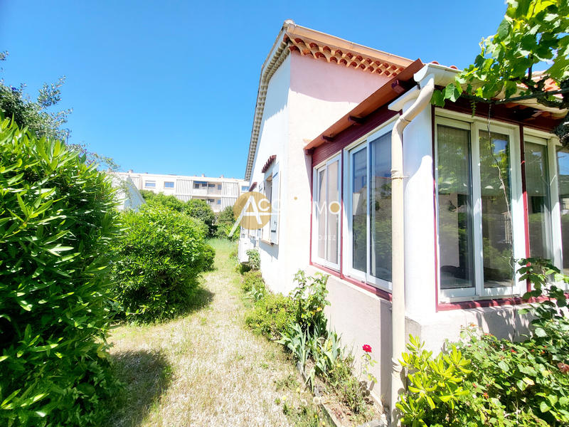 Maison - 95 m² - 5 pièces