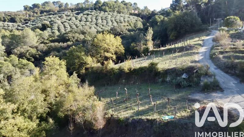 Terrain agricole - 10 100 m²