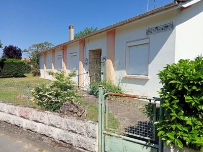 Maison - 96 m² - 5 pièces