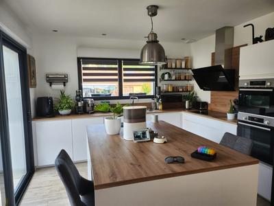 Maison - 136 m² - 5 pièces