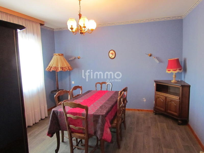Maison - 102 m² - 4 pièces