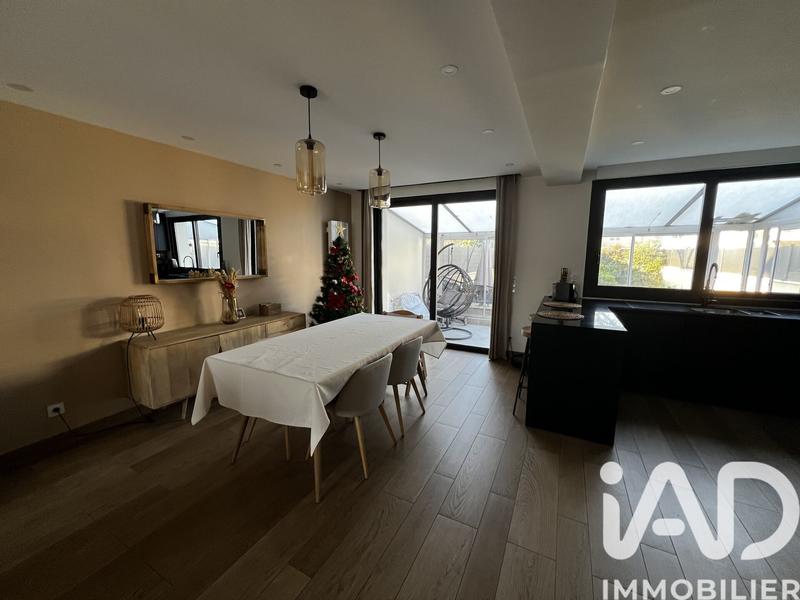 Maison - 88 m² - 5 pièces