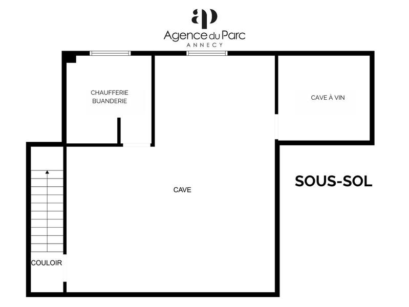 Maison traditionnelle - 185 m² - 8 pièces