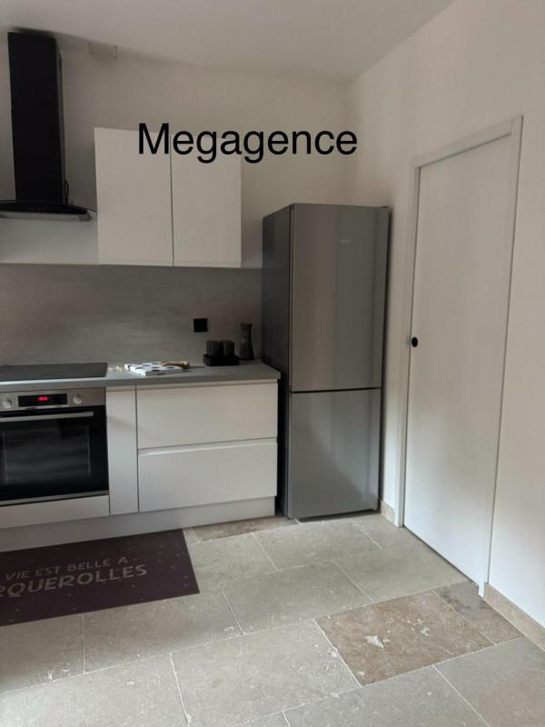 Appartement - 90 m² - 4 pièces