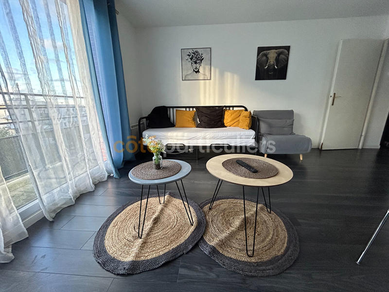 Appartement - 64 m² - 3 pièces