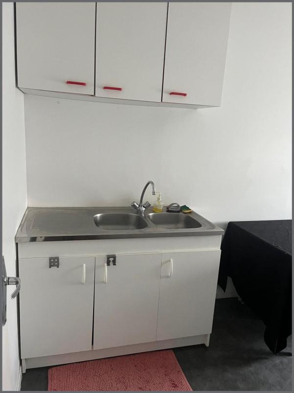 Local commercial - 63 m² - 6 pièces