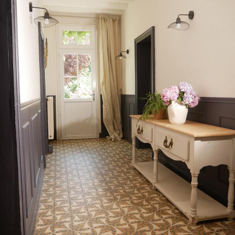 Maison - 329 m² - 12 pièces