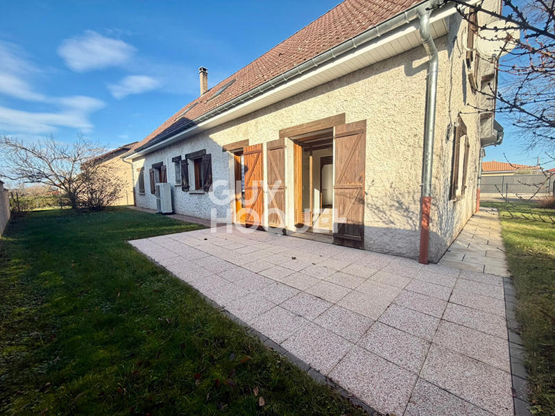 Maison - 225 m² - 6 pièces