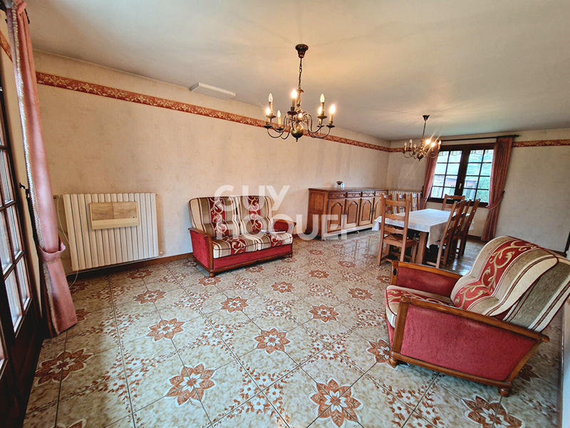 Maison - 138 m² - 7 pièces