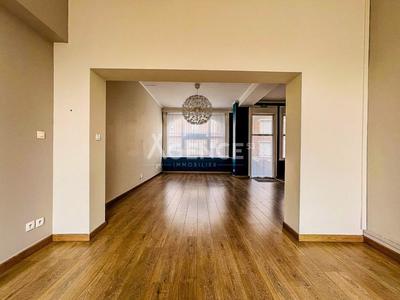 Maison - 183 m² - 6 pièces