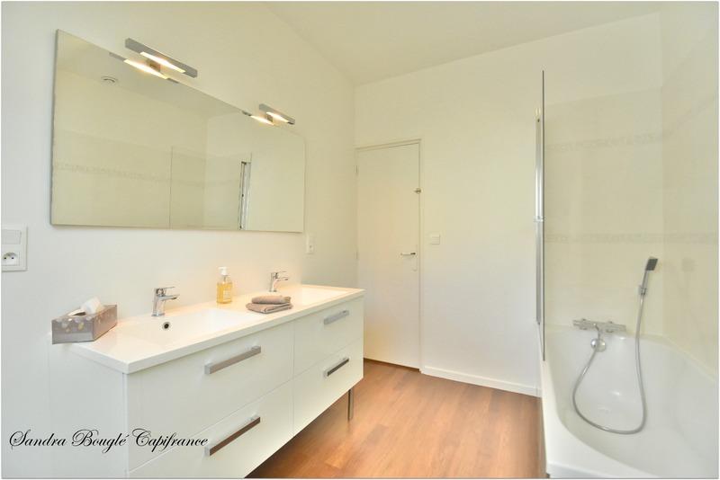 Maison de ville - 239 m² - 8 pièces