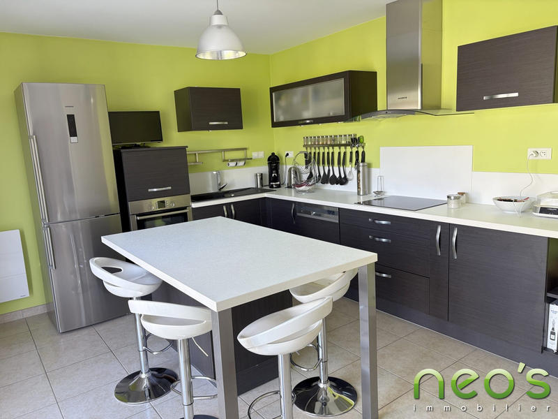 Maison - 141 m² - 7 pièces