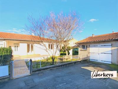 Pavillon - 104 m² - 5 pièces