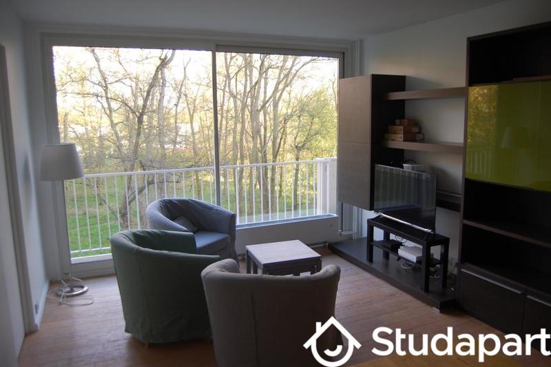 Chambre - 13 m² - 1 pièce