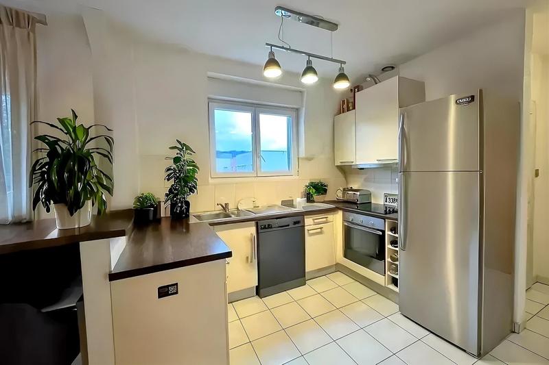 Appartement - 75 m² - 3 pièces