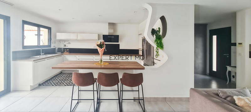 Villa - 145 m² - 5 pièces