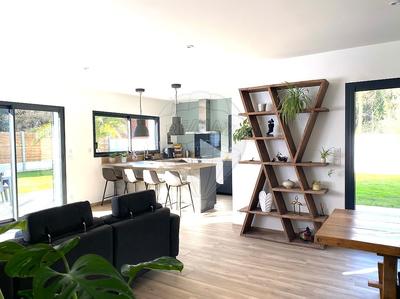 Maison - 130 m² - 4 pièces