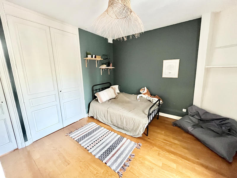 Appartement - 182 m² - 7 pièces