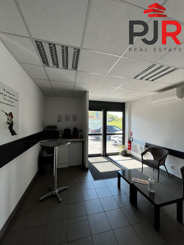 Local d'activités - 350 m²