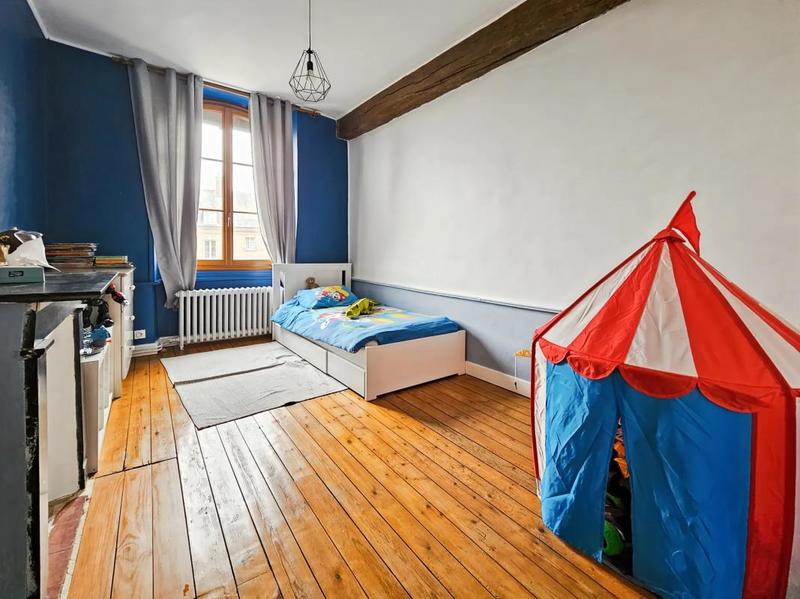 Maison ancienne - 180 m² - 6 pièces