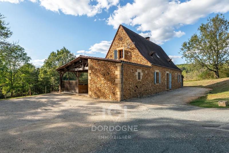 Maison en pierre - 130 m² - 4 pièces