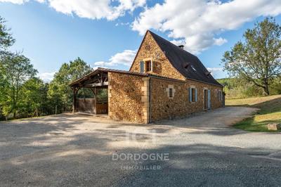 Maison en pierre - 130 m² - 4 pièces