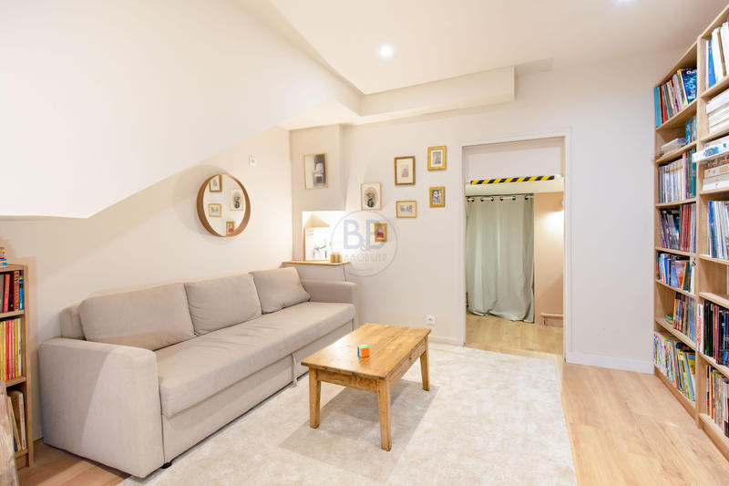 Appartement - 160 m² - 5 pièces