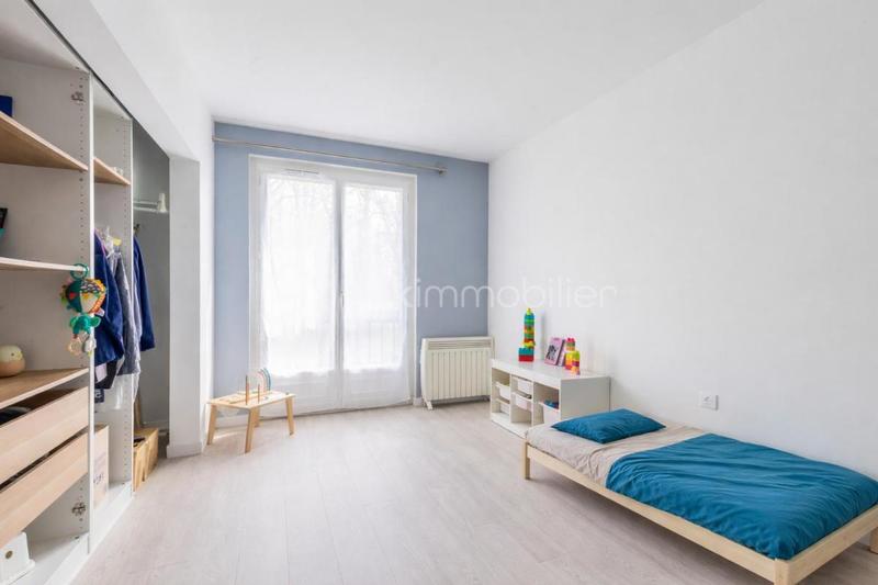 Maison - 98 m² - 5 pièces