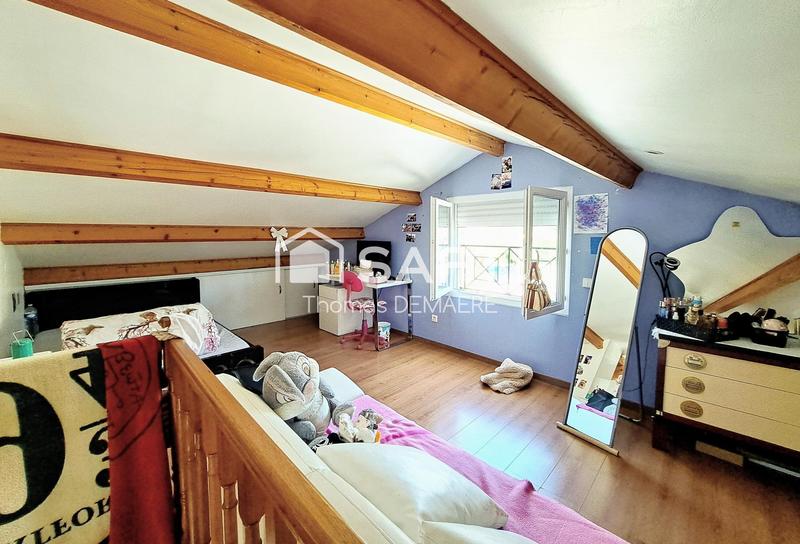 Maison - 169 m² - 8 pièces