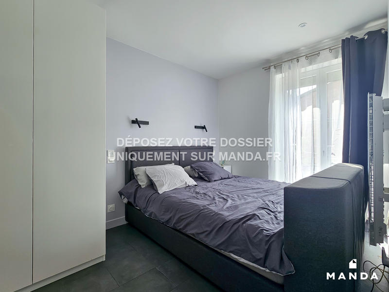 Chambre - 14 m² - 5 pièces