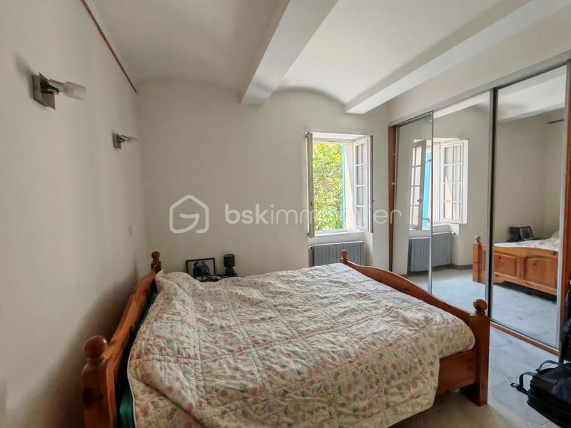 Maison en pierre - 179 m² - 9 pièces