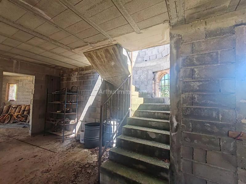 Maison - 250 m² - 5 pièces