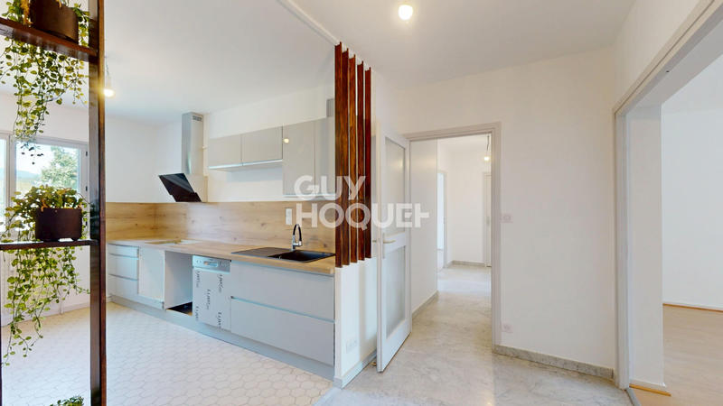 Appartement - 96 m² - 4 pièces