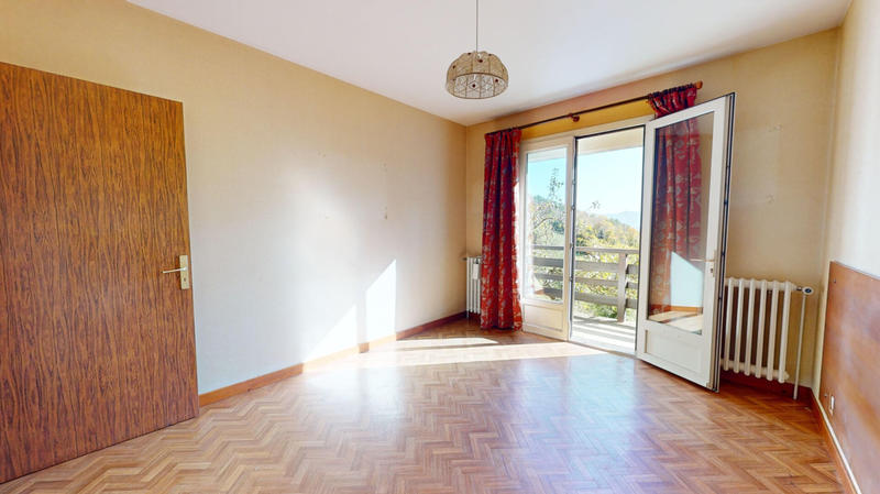 Maison - 172 m² - 7 pièces