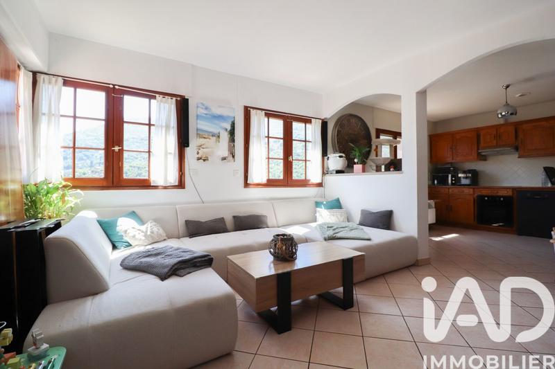 Appartement - 132 m² - 4 pièces