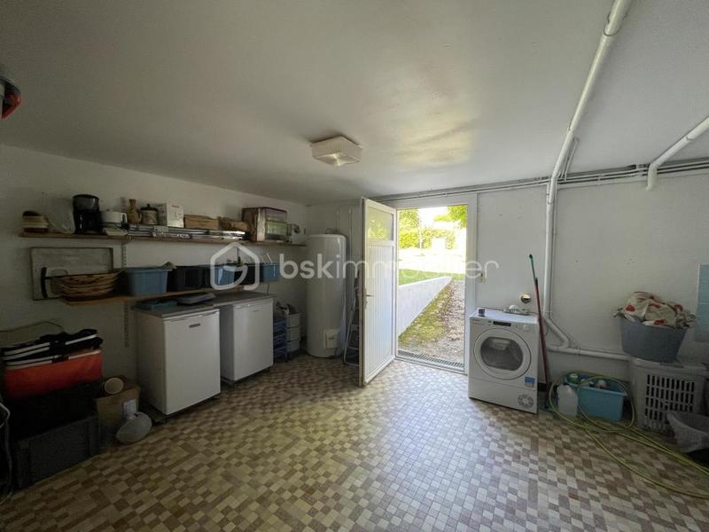 Maison traditionnelle - 175 m² - 8 pièces