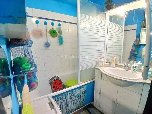 Appartement - 64 m² - 3 pièces