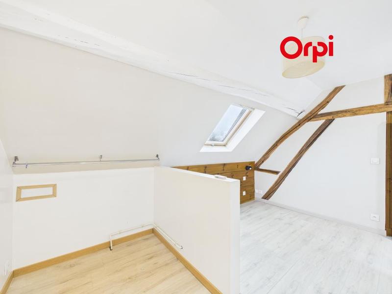 Maison - 79 m² - 5 pièces