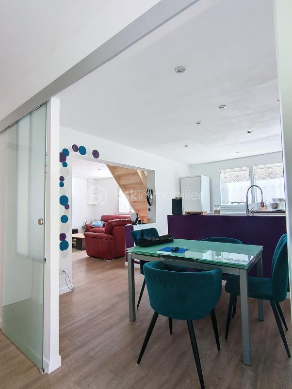 Maison de village - 100 m² - 5 pièces