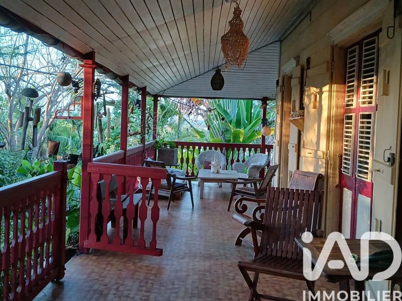 Maison - 194 m² - 9 pièces