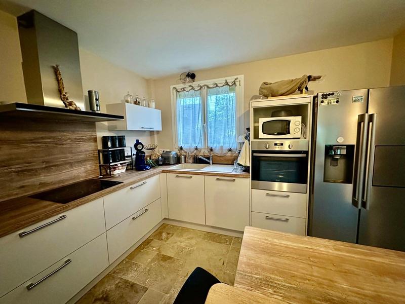 Maison traditionnelle - 101 m² - 5 pièces