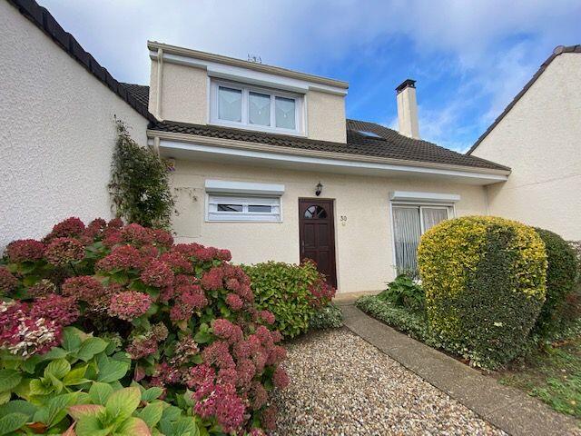 Maison - 143 m² - 2 pièces