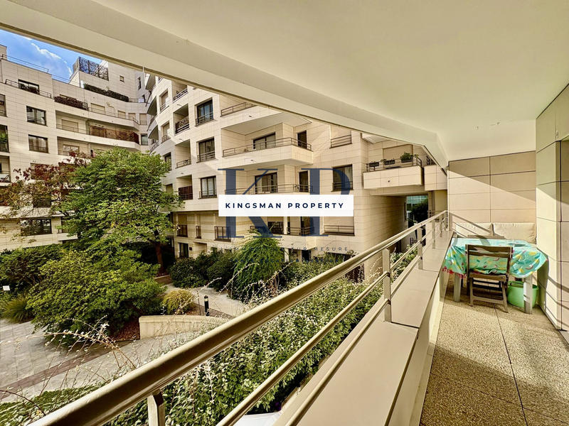 Appartement - 91 m² - 4 pièces