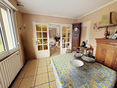 Maison - 108 m² - 8 pièces