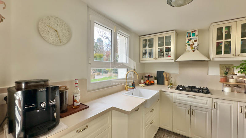 Maison - 93 m² - 5 pièces