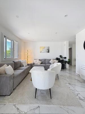 Villa - 140 m² - 4 pièces
