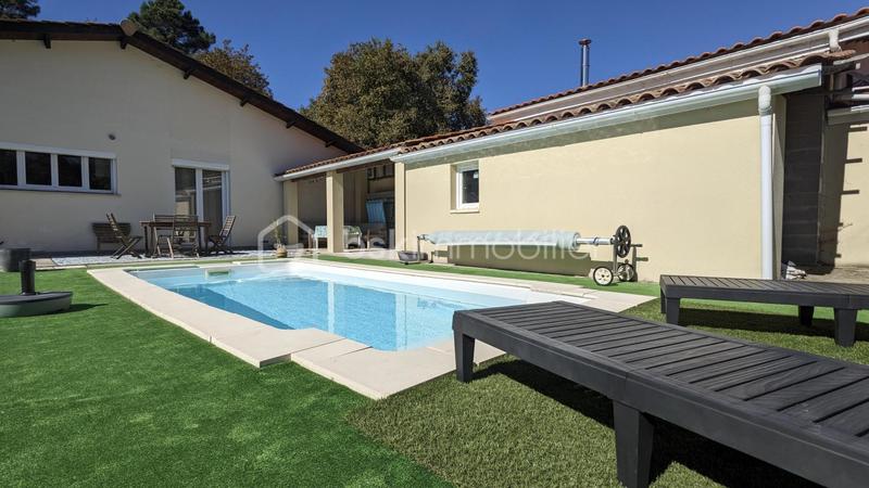 Maison - 104 m² - 4 pièces