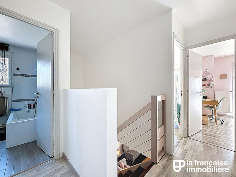 Maison - 133 m² - 6 pièces