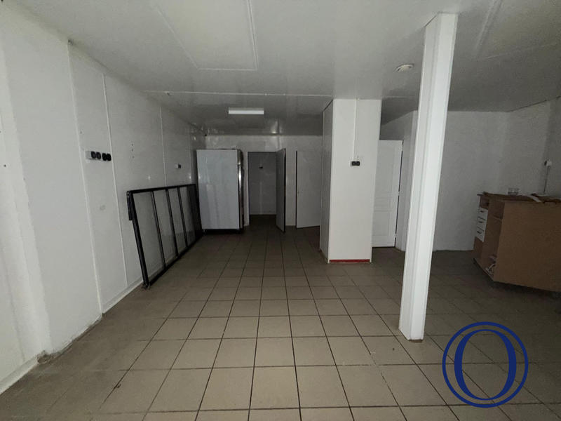 Local commercial - 150 m²