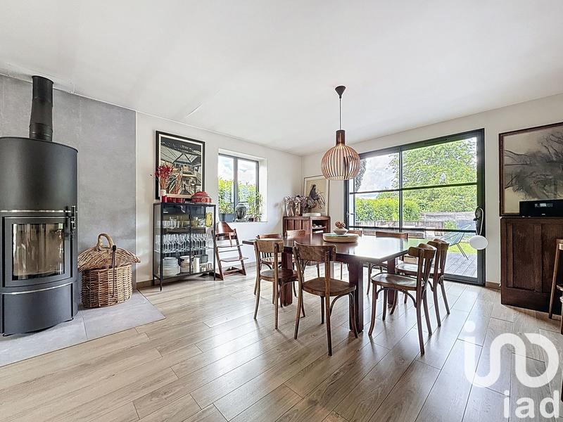 Maison - 175 m² - 8 pièces